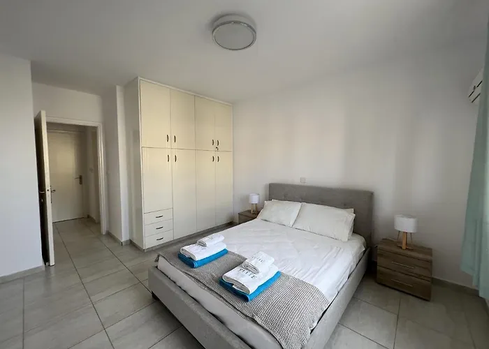 Royal-seacrest Paphos-center Vip *