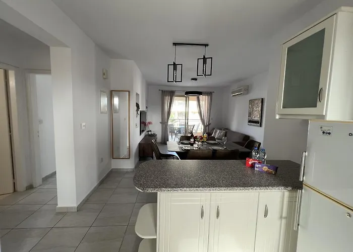 アパート Royal-seacrest Paphos-center Vip パ フォス