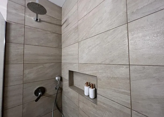 Royal-seacrest Paphos-center Vip Apartmán *