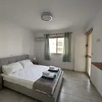 Royal-seacrest Paphos-center Vip Apartmán *