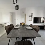 Apartmán Royal-seacrest Paphos-center Vip