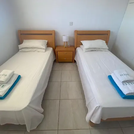 Apartament Royal-seacrest Paphos-center Vip Pafos