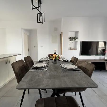 Apartament Royal-seacrest Paphos-center Vip